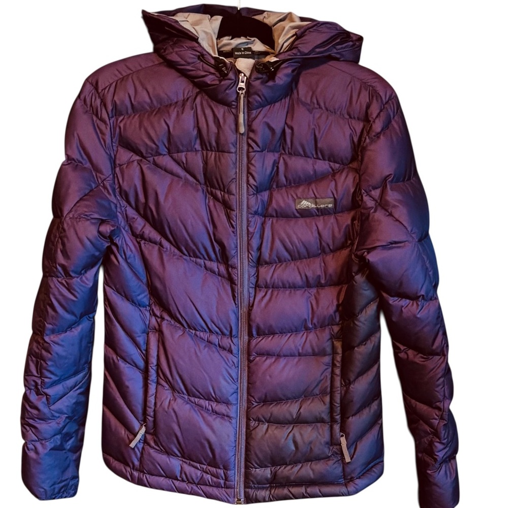 Women's small purple Cordillera lightweight puffer jacket.